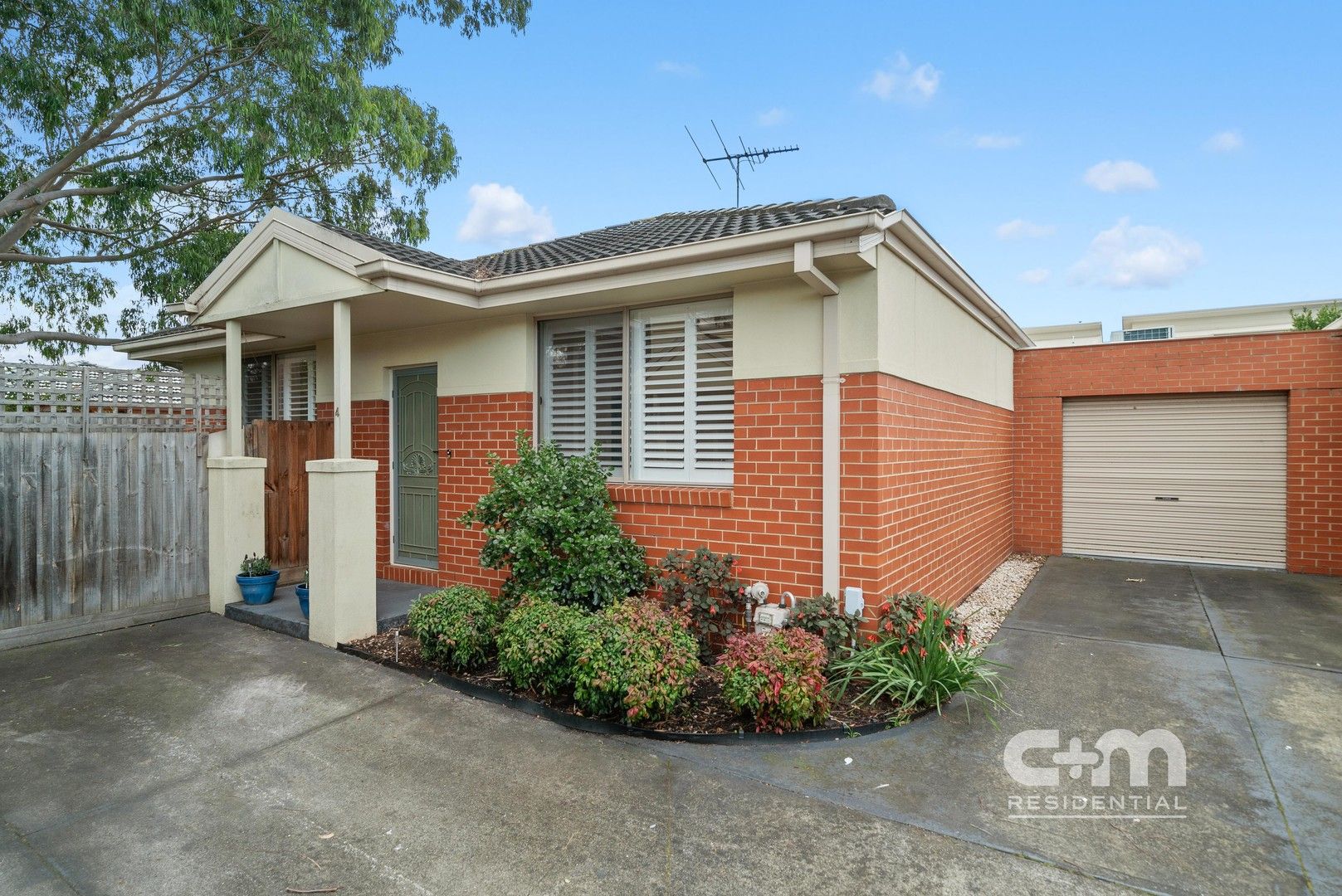 2 bedrooms Townhouse in 4/1 Margaret Street OAK PARK VIC, 3046
