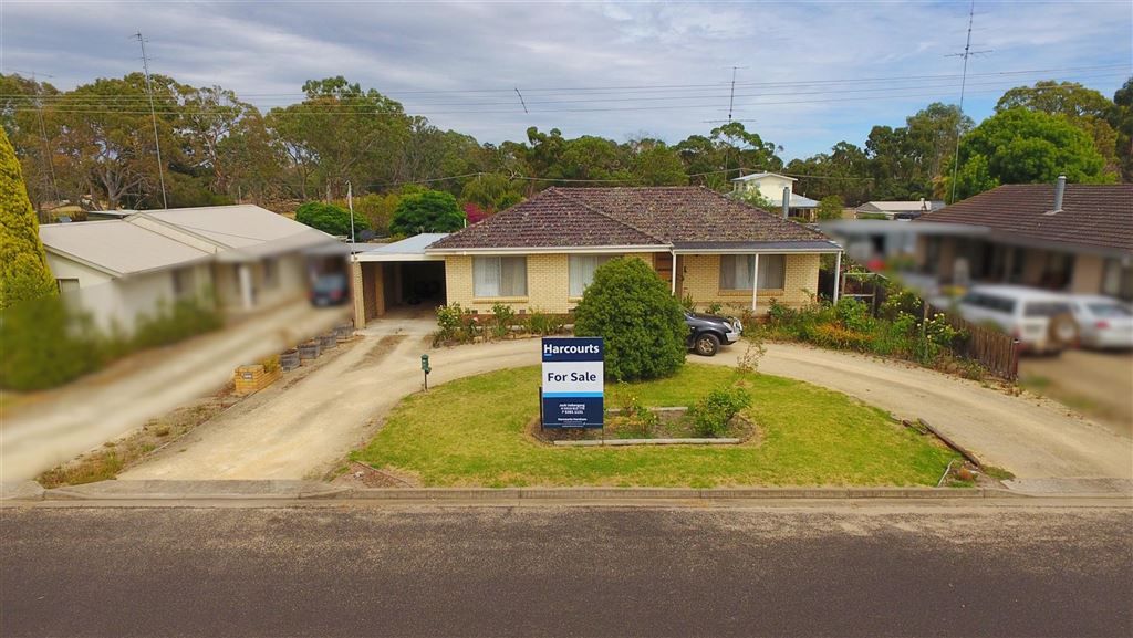 28 Wannon Ave, Edenhope VIC 3318, Image 0