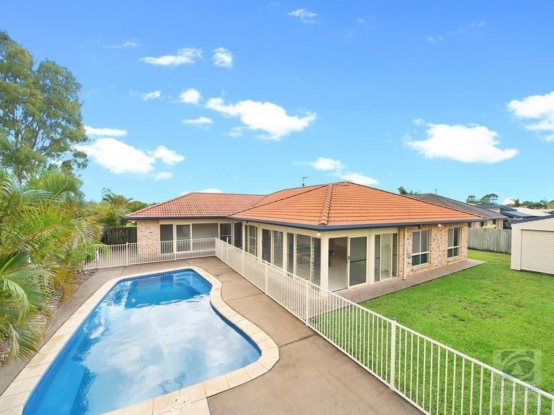 2 Traill Crescent, Currimundi QLD 4551, Image 0