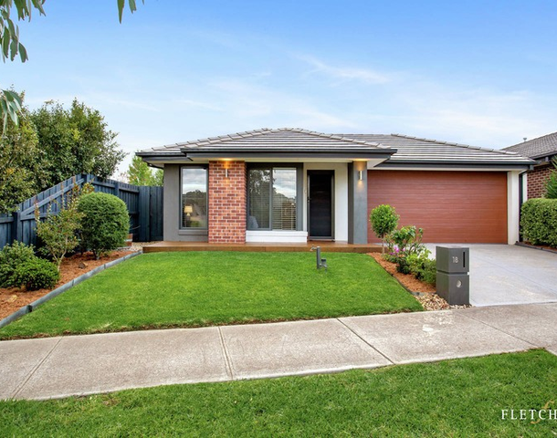 18 Recoil Drive, Doreen VIC 3754