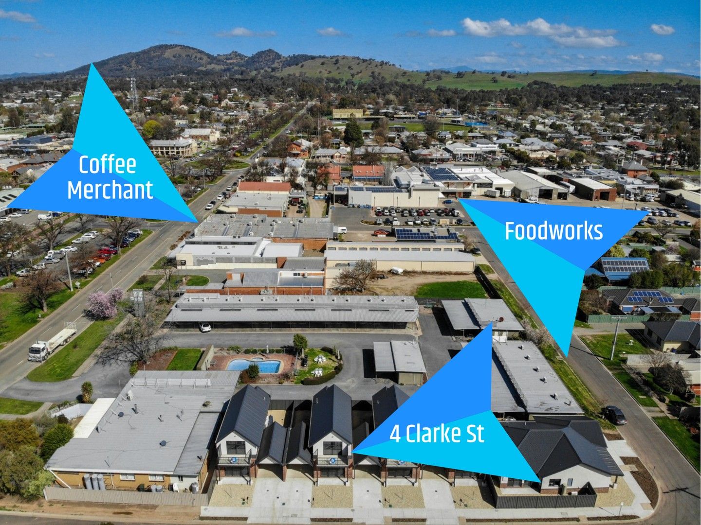 2 bedrooms Townhouse in 4 Clarke Street MANSFIELD VIC, 3722