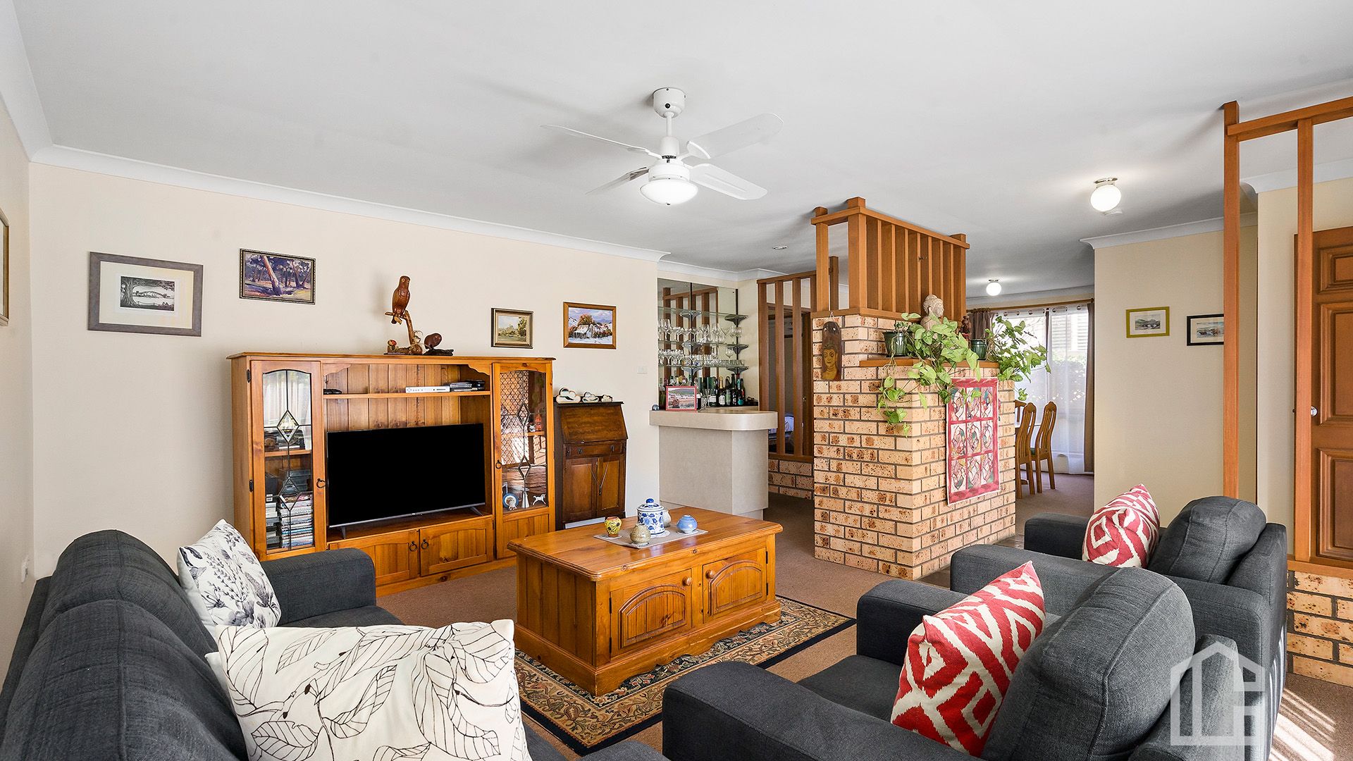 83 Douglas Street, Springwood NSW 2777, Image 2