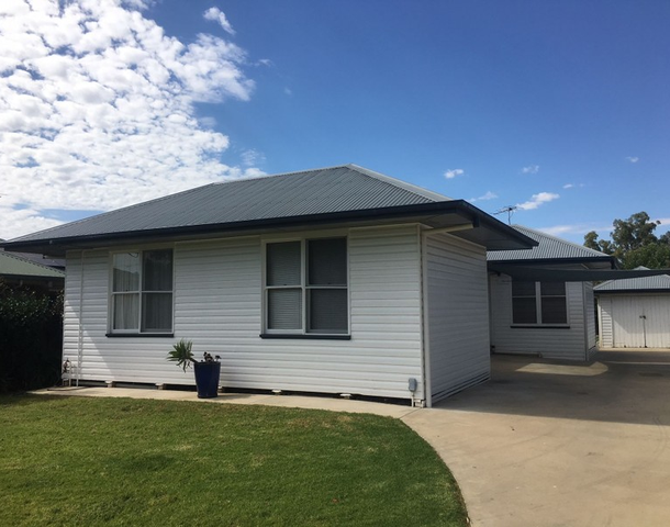 22 River Street, Corowa NSW 2646