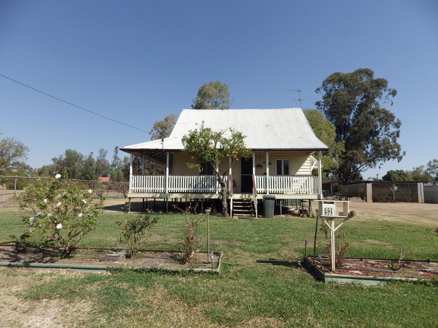 52 William Street, Surat QLD 4417 Domain