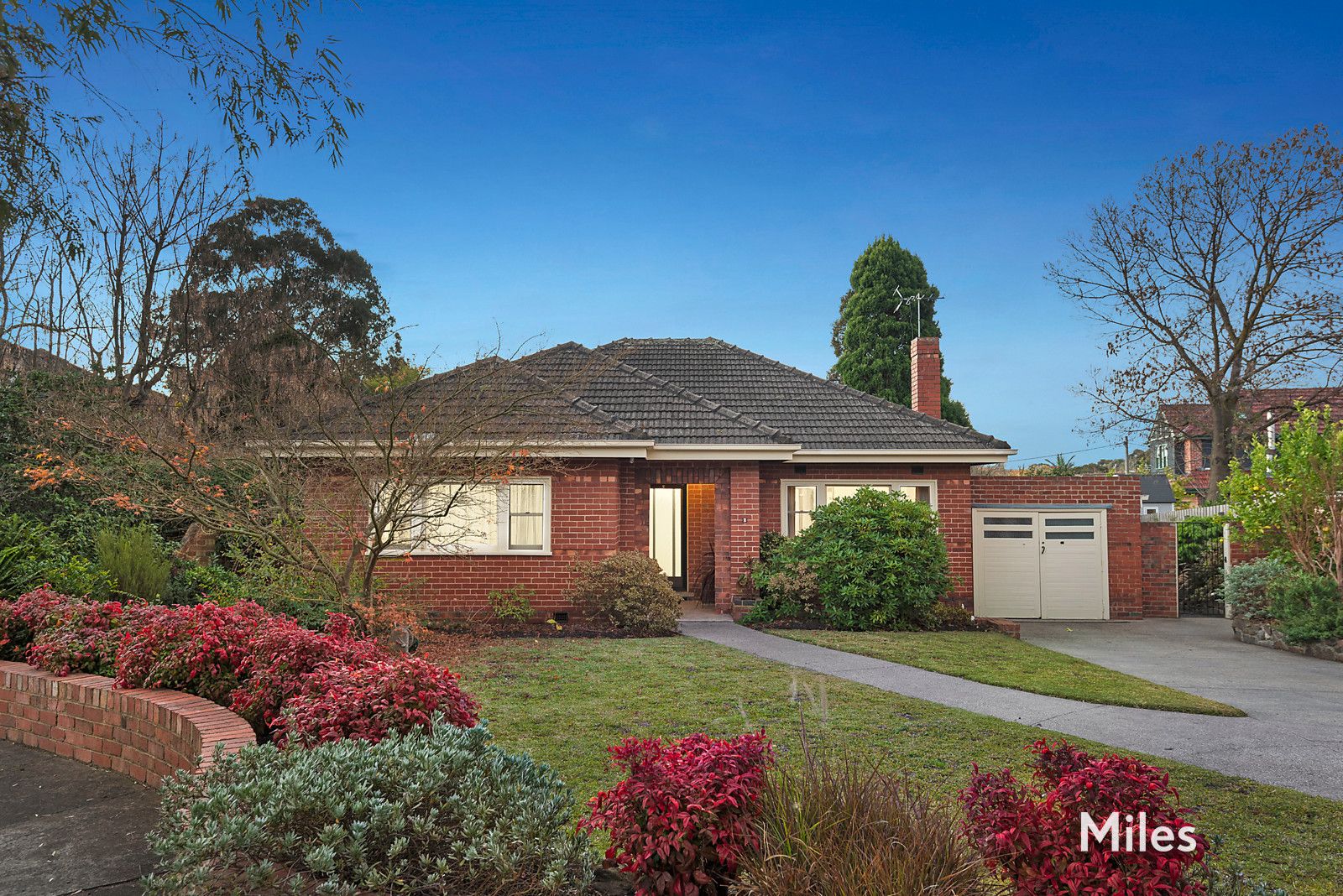 2 Surrey Court, Ivanhoe VIC 3079, Image 0