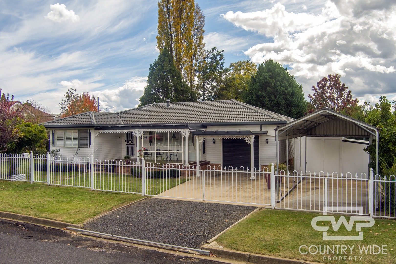 104 Taylor Street, Glen Innes NSW 2370, Image 0