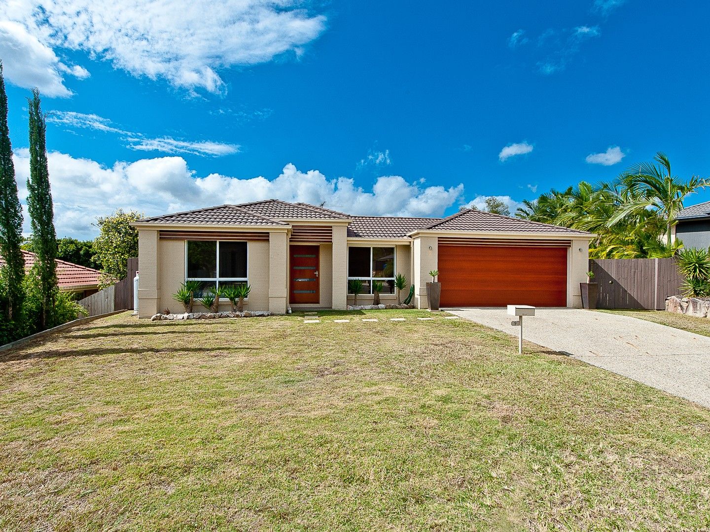 4 bedrooms House in 9 Mahaffey Court CASHMERE QLD, 4500