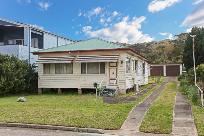 43 Seaman Avenue, Warners Bay Property History & Address Research