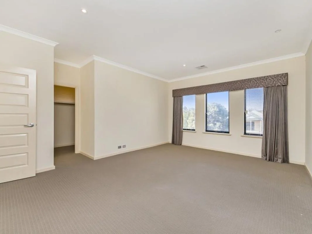 Additional image 9 of 87A GILBERTSON ROAD, Kardinya WA 6163