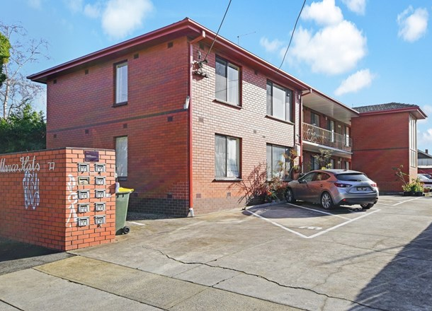 9/77 Clauscen Street, Fitzroy North VIC 3068