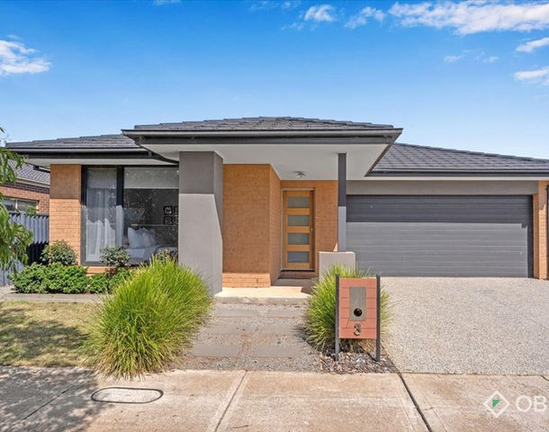 3 Chromite Circuit, Weir Views VIC 3338