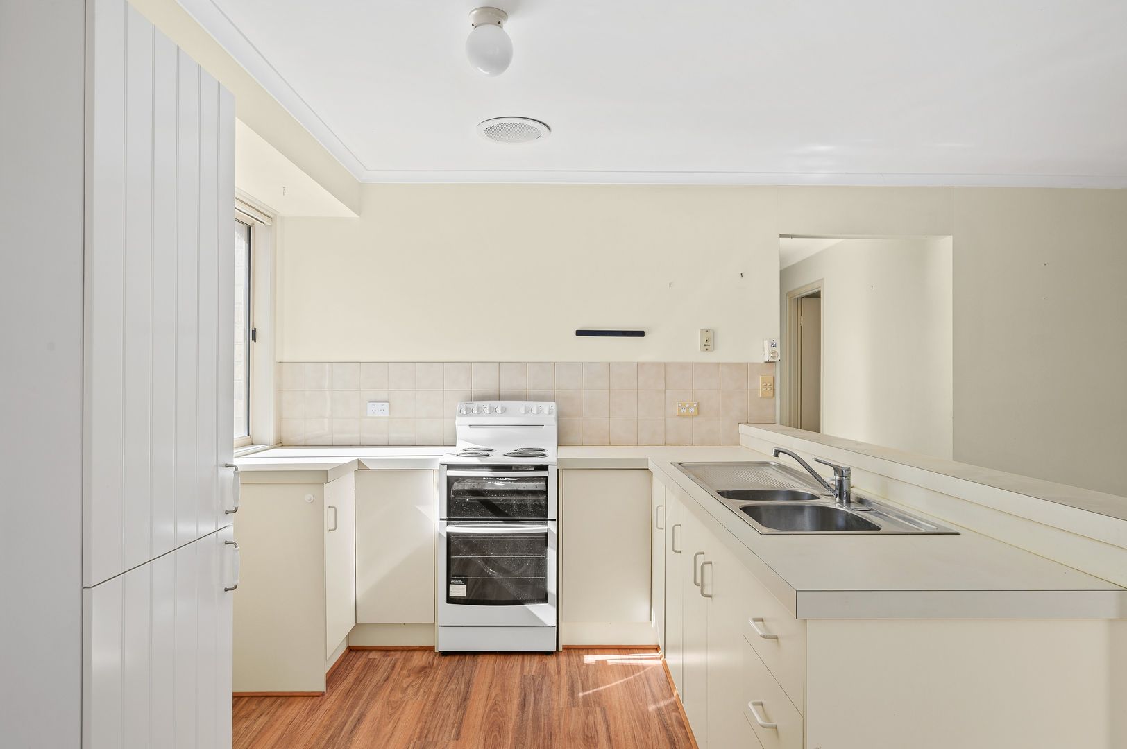 6 Cargo Court, Seaford Rise SA 5169, Image 1