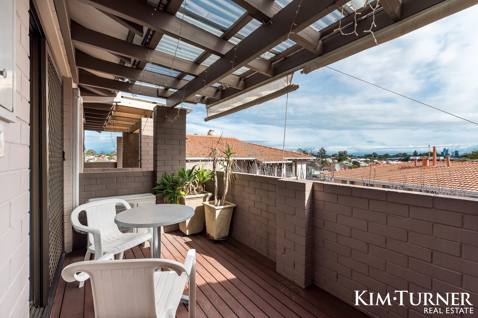 2 bedrooms Apartment / Unit / Flat in 20/111-113 Hubert Street EAST VICTORIA PARK WA, 6101