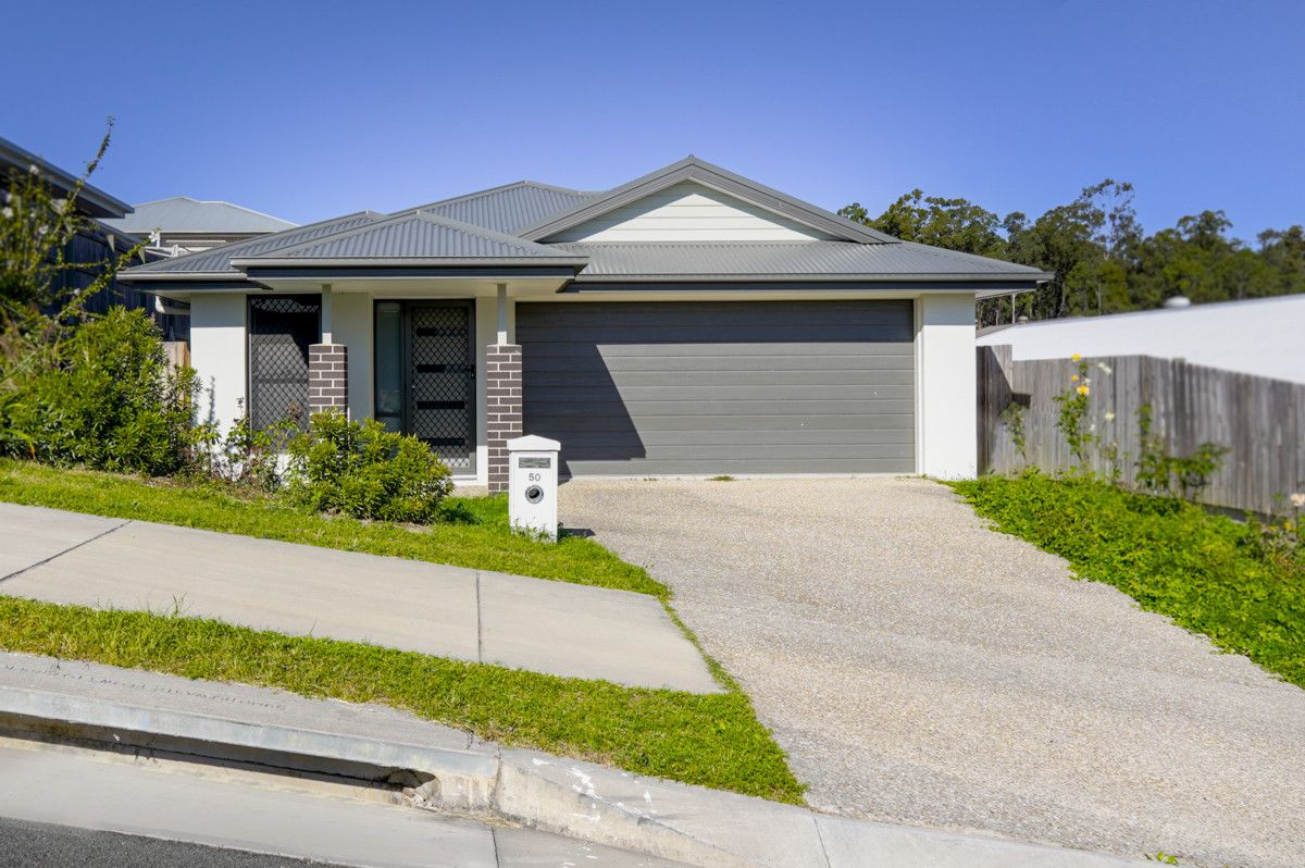 4 bedrooms House in 50 Woodline Drive SPRING MOUNTAIN QLD, 4300