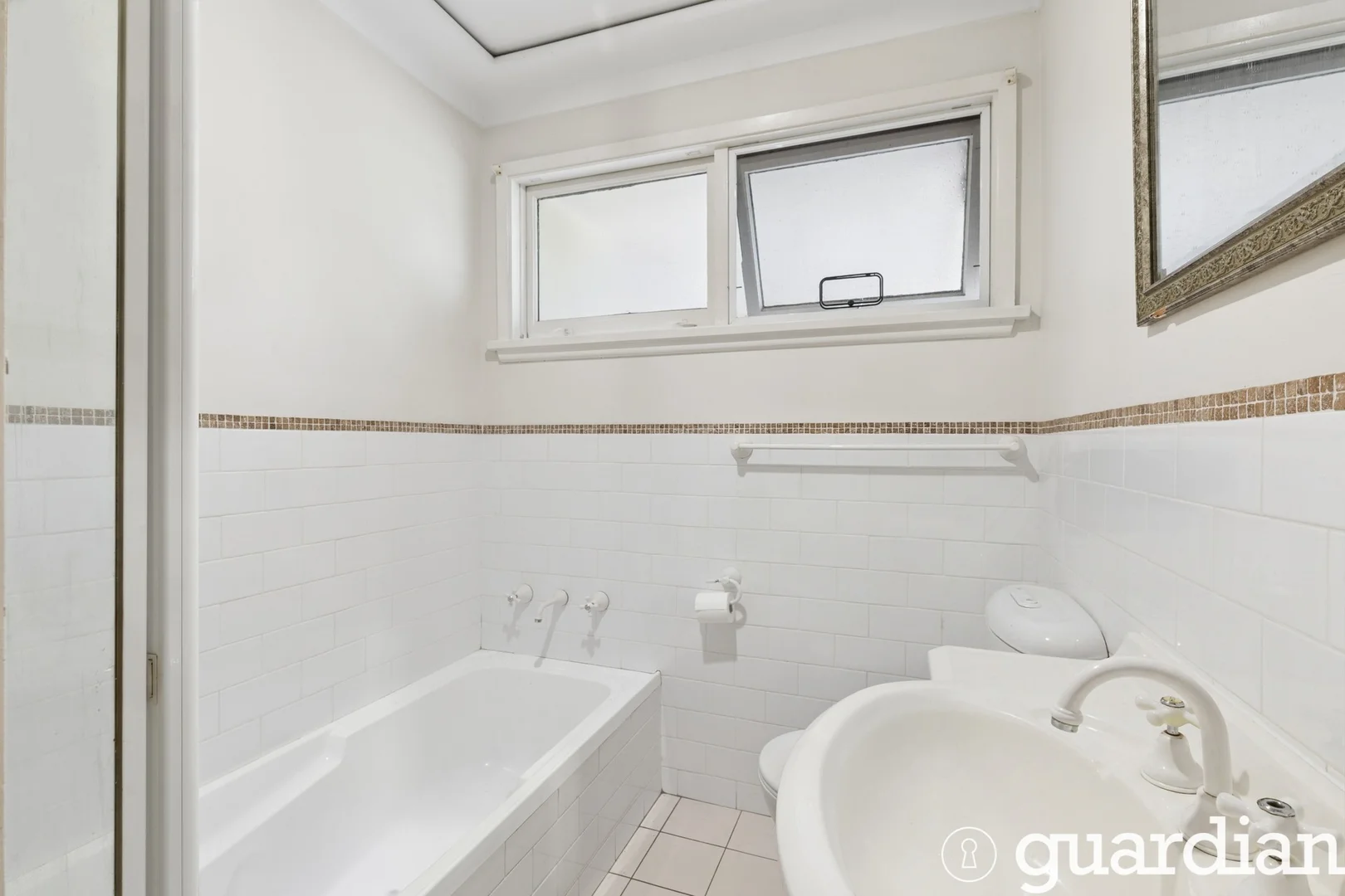 Additional image 5 of 13 Millar Crescent, Dural NSW 2158