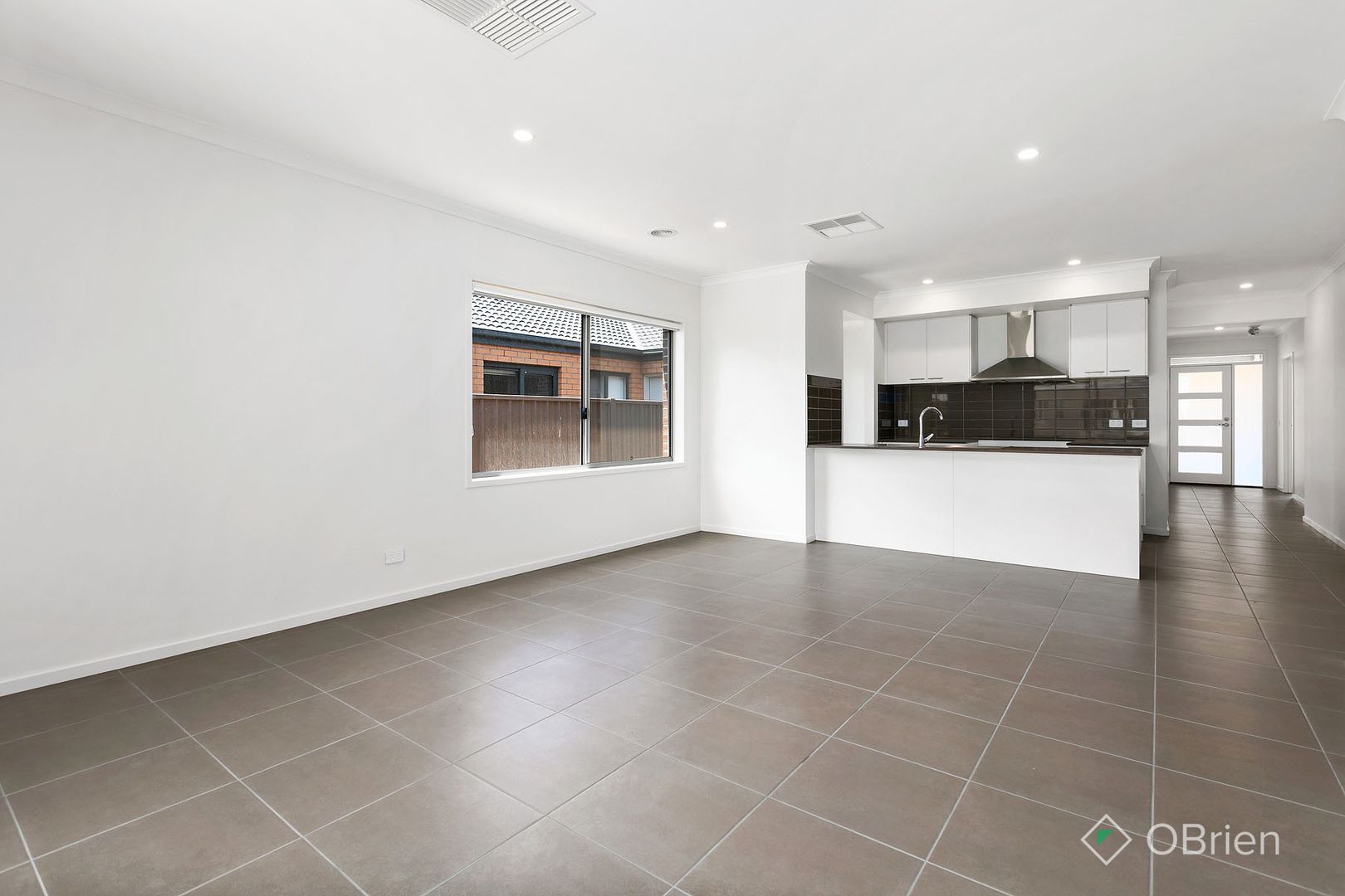 5 Ruby Road, Cobblebank VIC 3338, Image 1