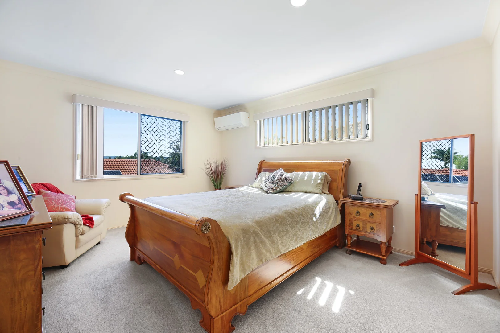 Additional image 12 of 7 Arbuthnot Parade, Benowa Waters QLD 4217