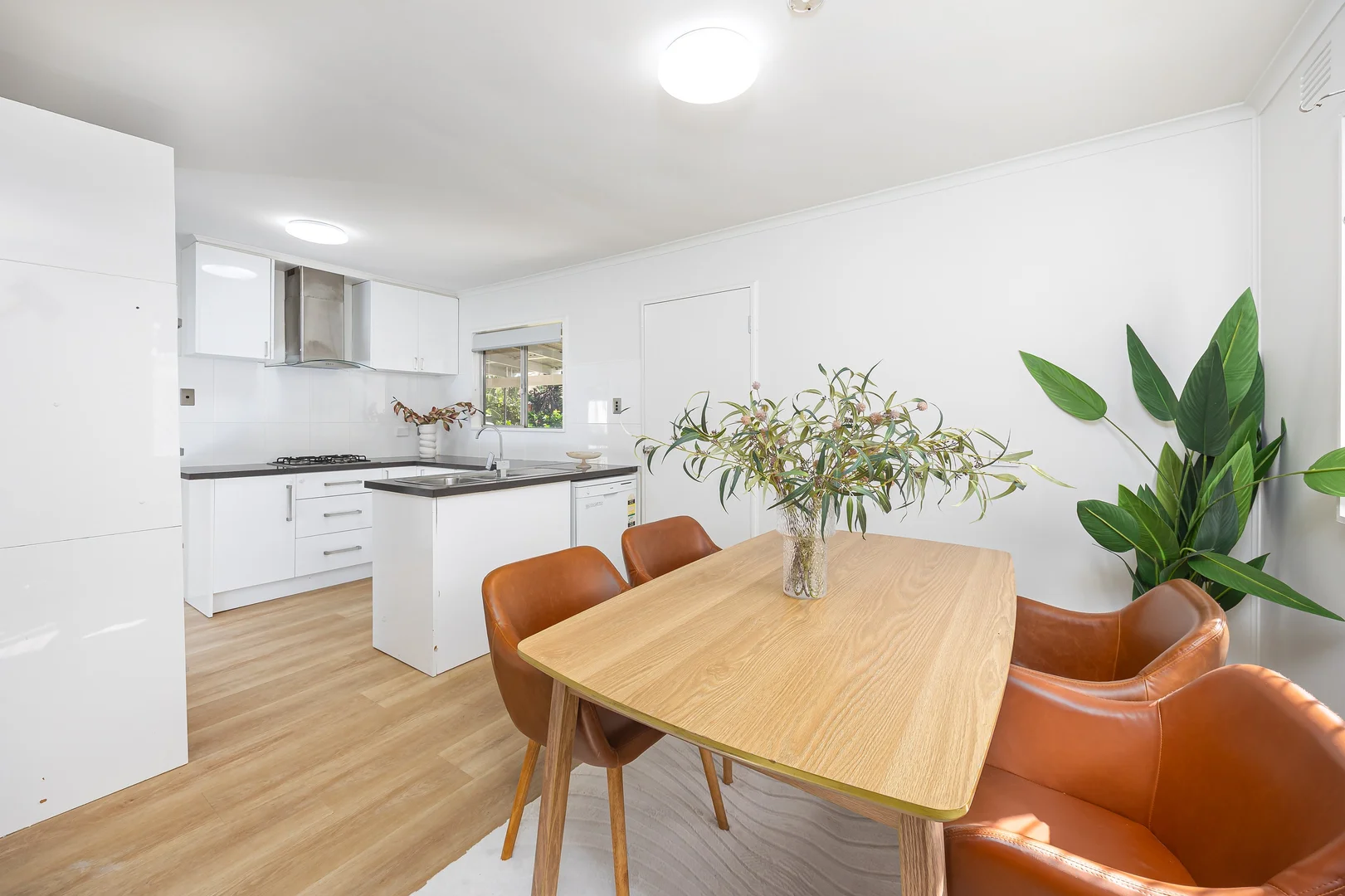 Additional image 3 of 24 Raye Street, Tolland NSW 2650