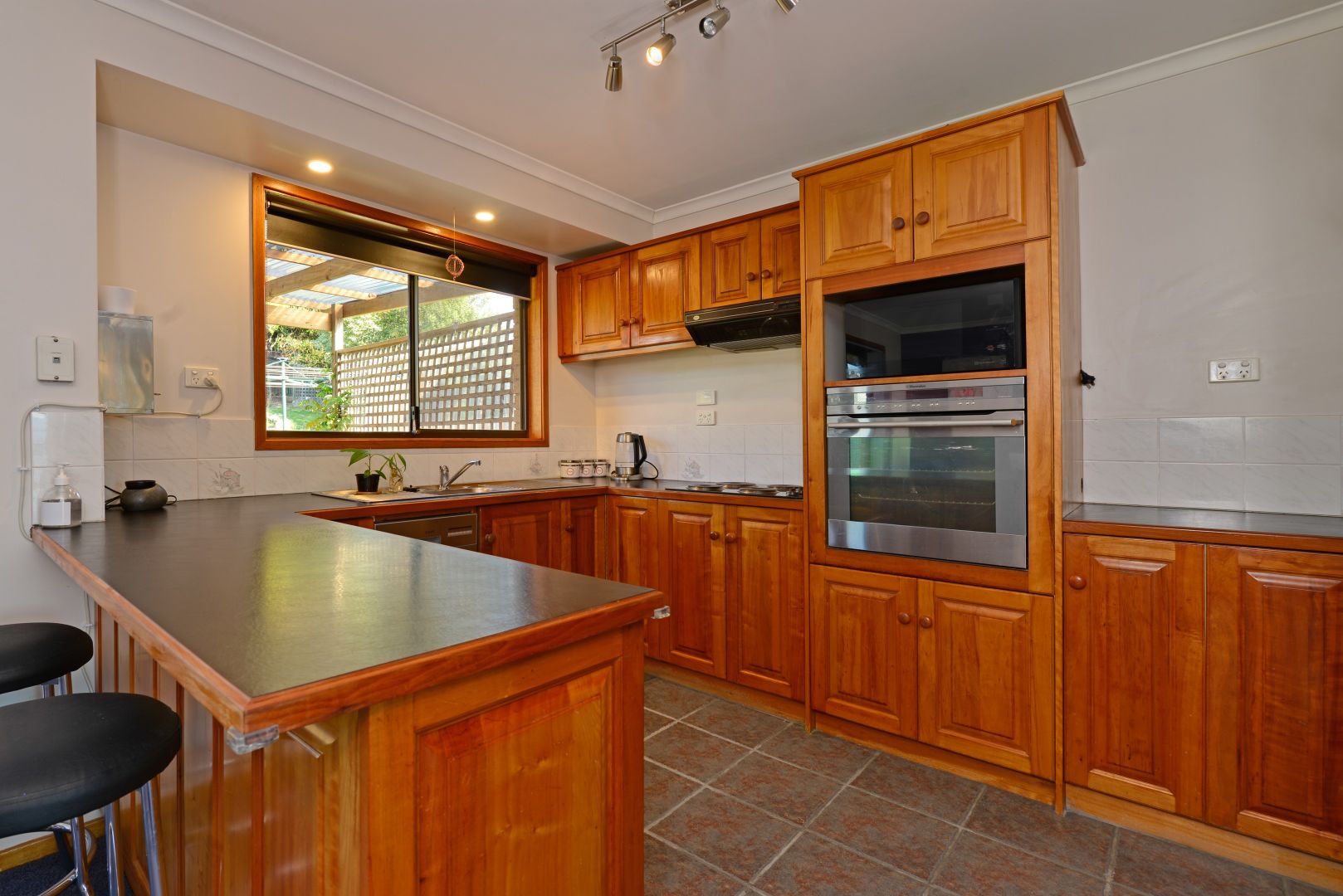 59 Arncliffe Road, Austins Ferry TAS 7011, Image 2