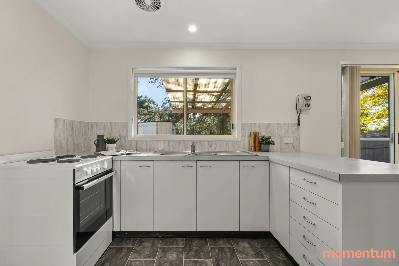 Additional image 9 of 12/26 Burdett Crescent, Theodore ACT 2905