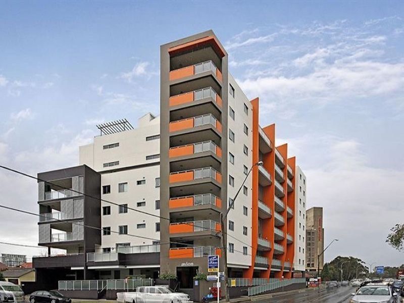 2 bedrooms Apartment / Unit / Flat in 107/26-32 Marsh Street WOLLI CREEK NSW, 2205