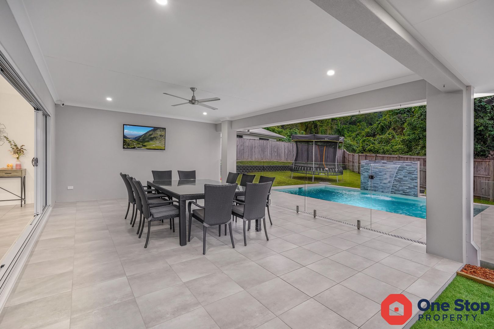 32 Elderberry Avenue, Bentley Park QLD 4869, Image 2