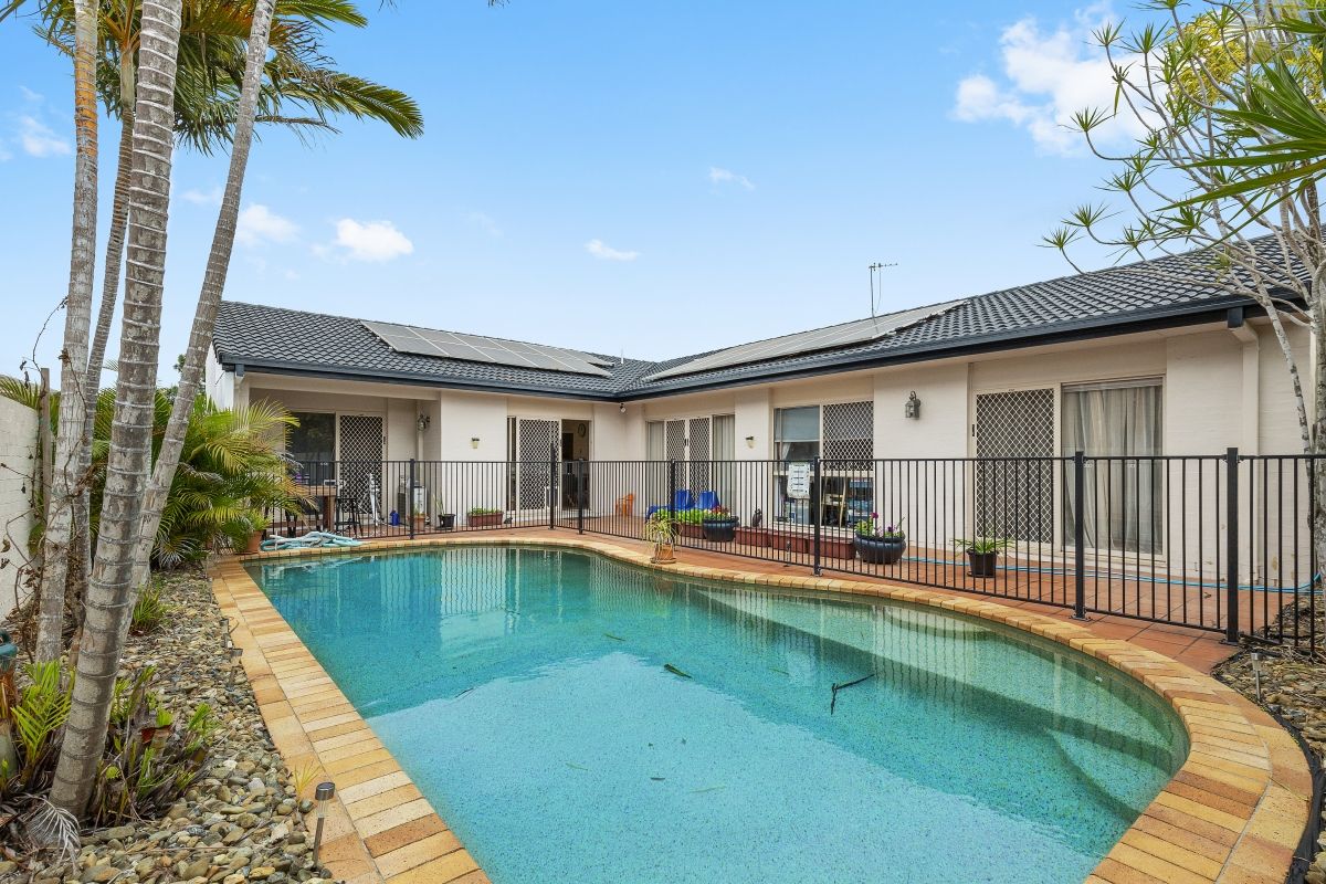 5 Santabelle Crescent, Clear Island Waters QLD 4226, Image 0