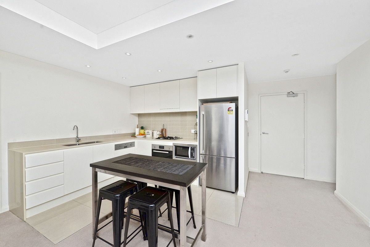 624/22 Baywater Drive, Wentworth Point NSW 2127, Image 2