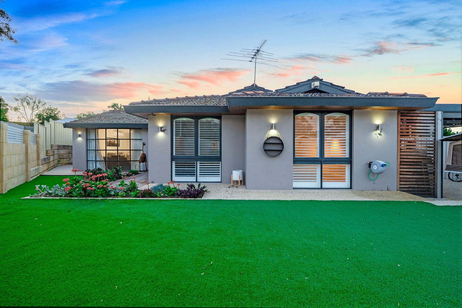 33 Peppermint Drive, Greenwoo | Property History & Address Research ...
