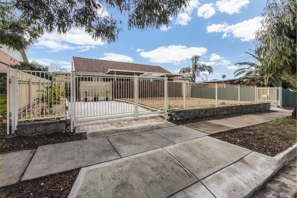 17 Norongo Street, O'sullivan Beach SA 5166, Image 0