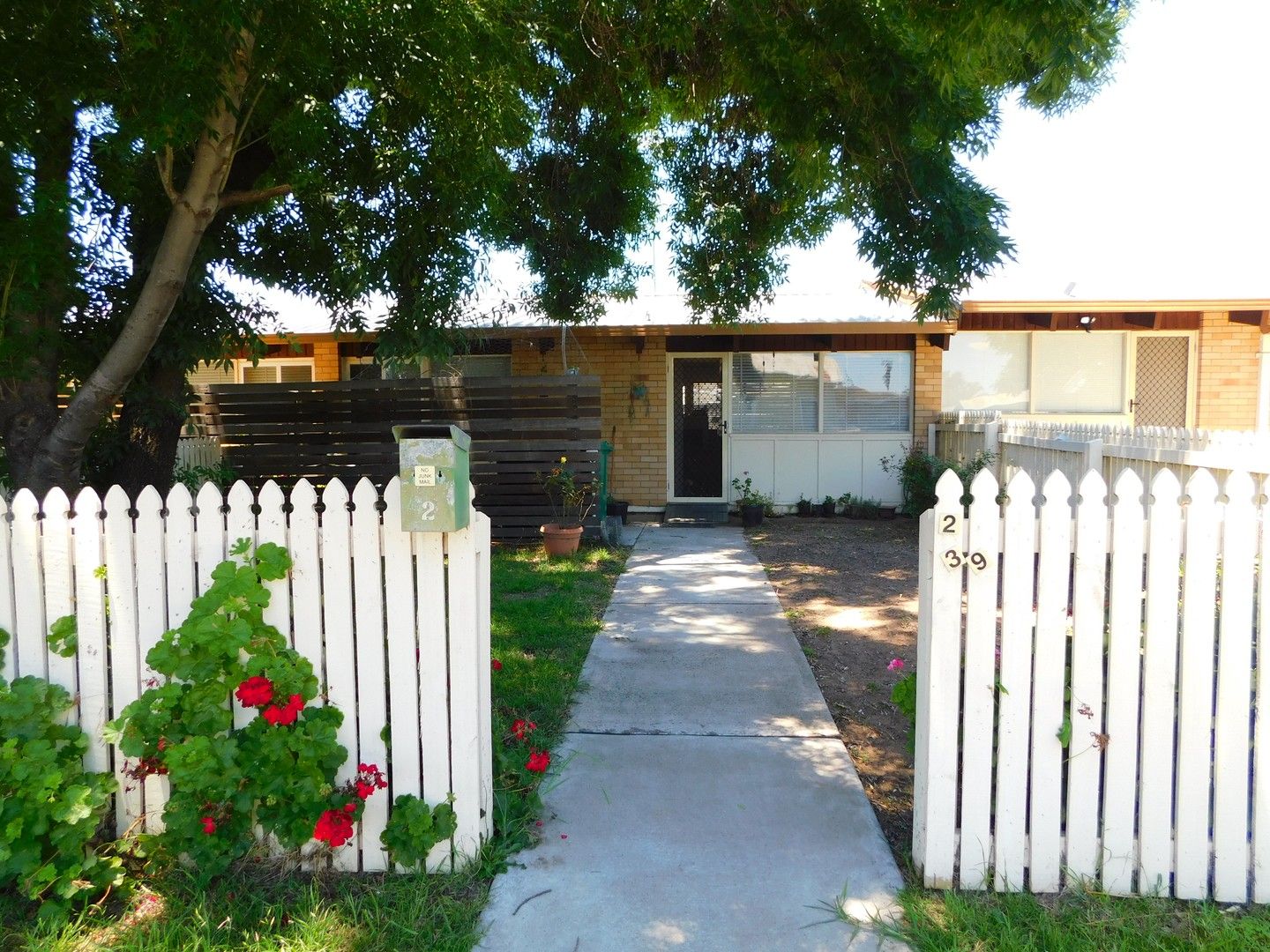 4 bedrooms Block of Units in 1-4/Charles Street COONABARABRAN NSW, 2357