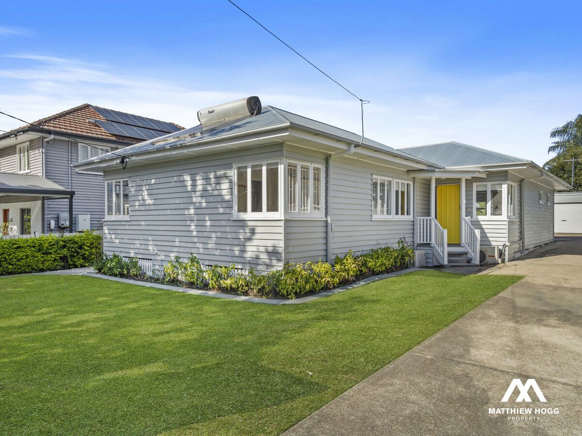 4 bedrooms House in 191 Agnew Street MORNINGSIDE QLD, 4170