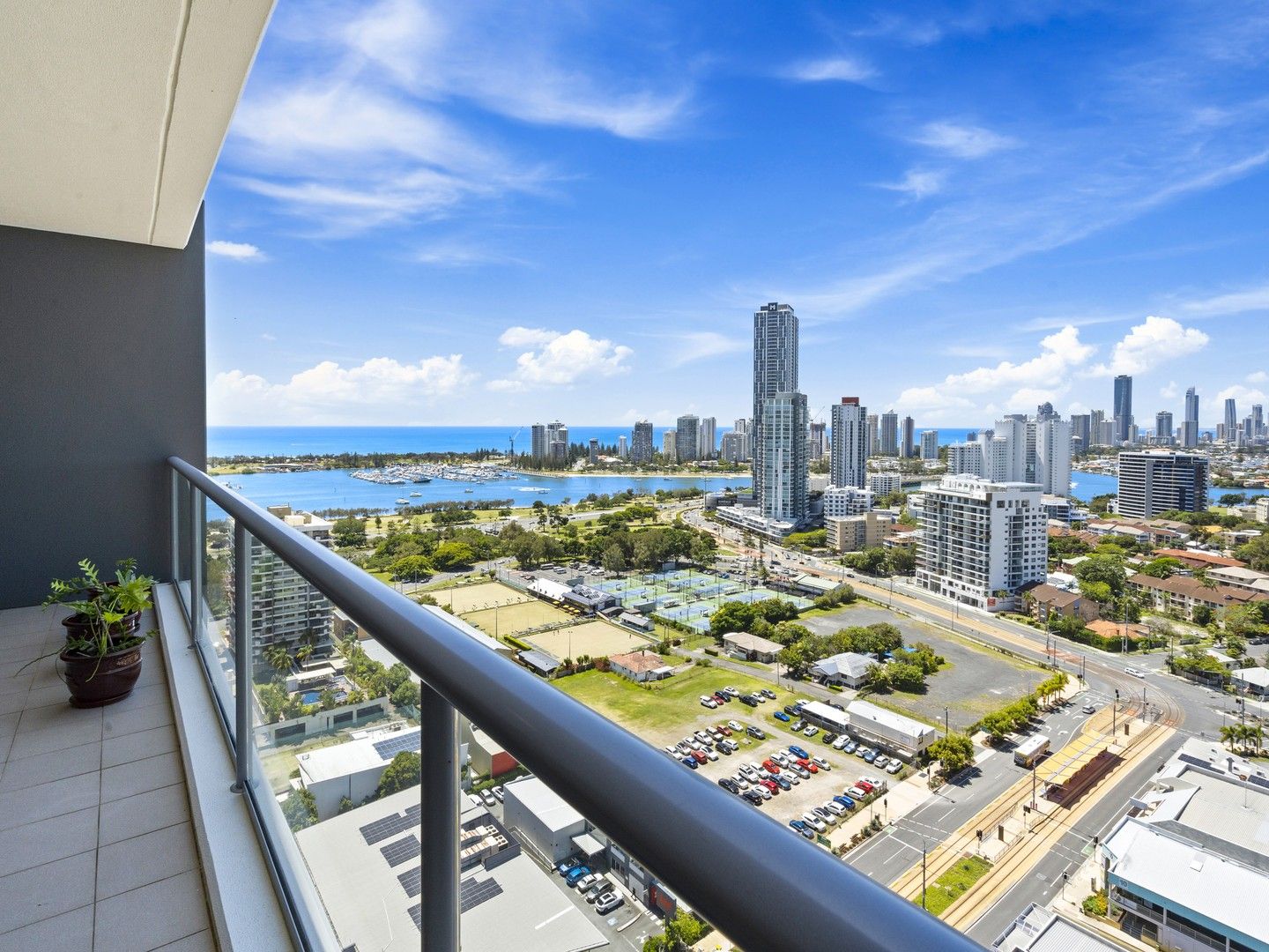 2 bedrooms Apartment / Unit / Flat in 2304/34 Scarborough Street SOUTHPORT QLD, 4215