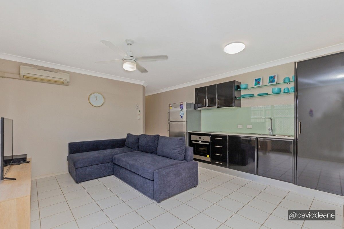 11 Braxlaw Crescent, Dakabin QLD 4503, Image 1