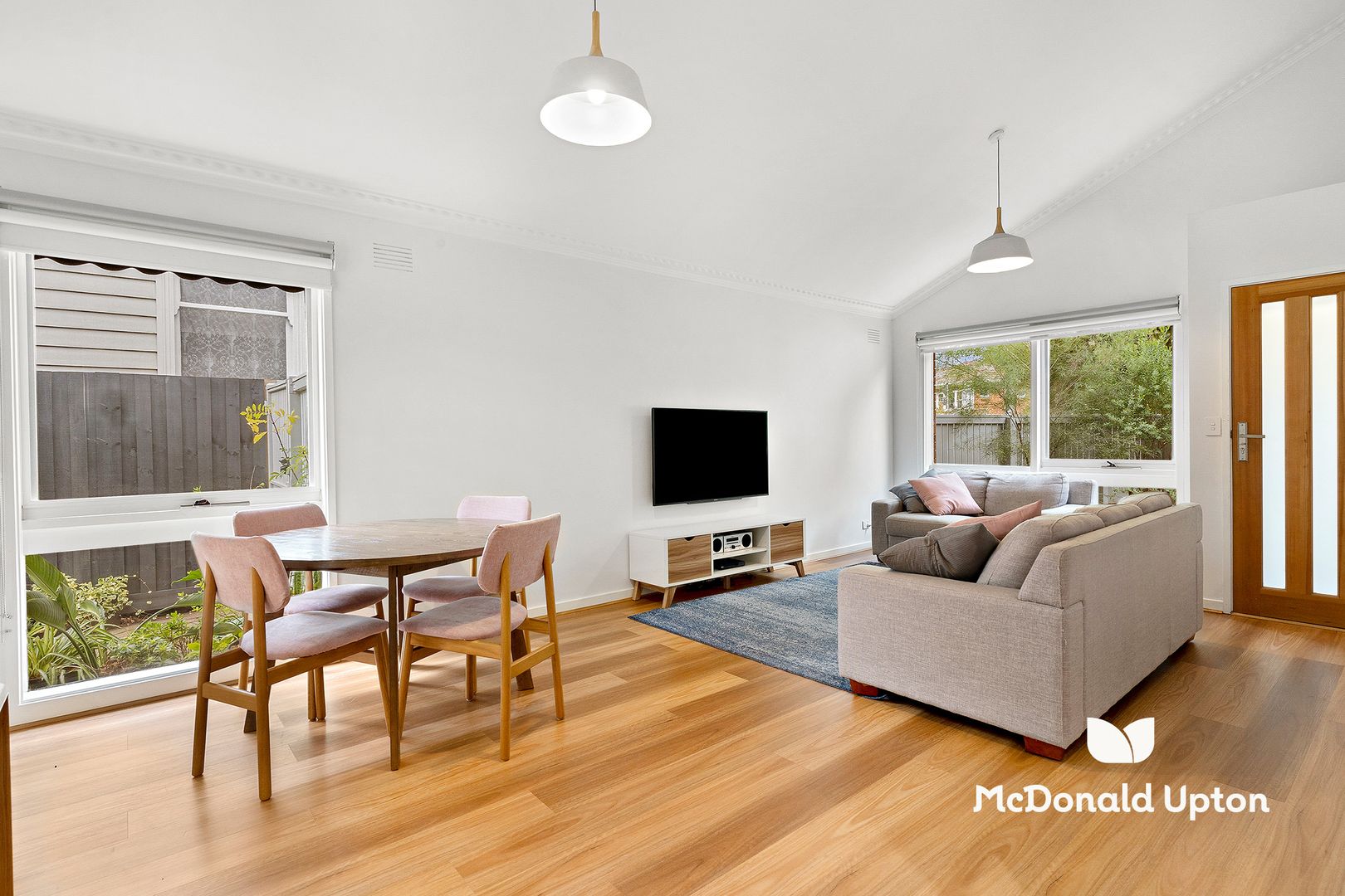 3/2 Richardson St, Essendon VIC 3040, Image 2