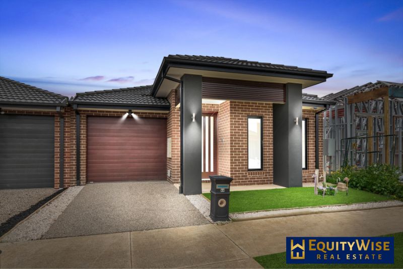 3 bedrooms House in 46 Glenbrook Drive WYNDHAM VALE VIC, 3024