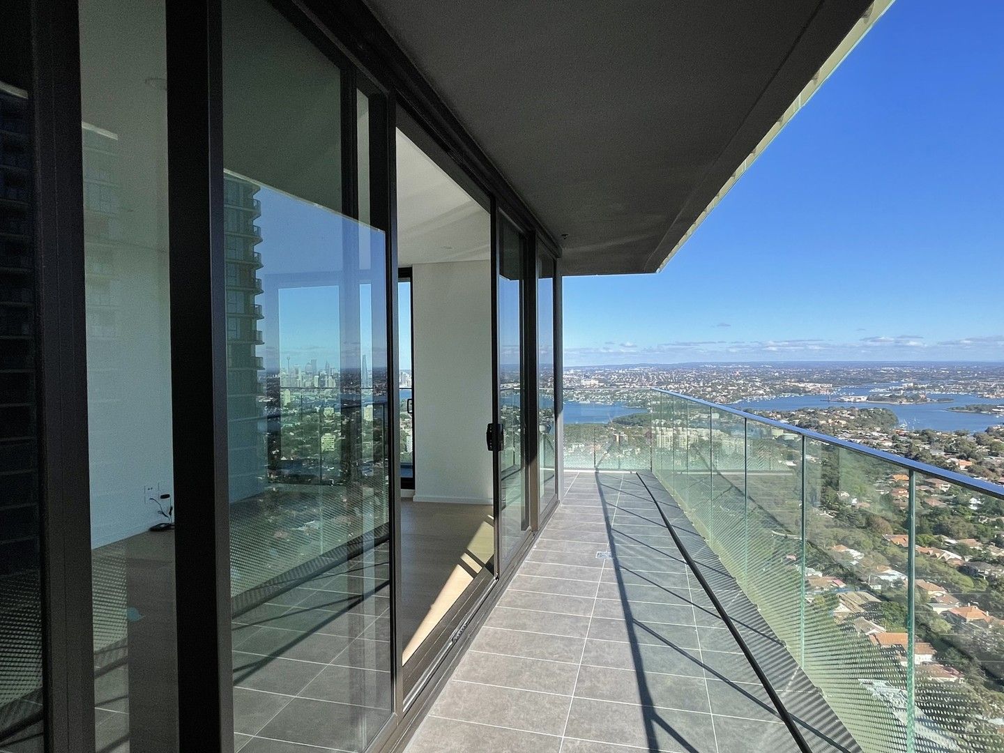 2 bedrooms Apartment / Unit / Flat in 3809/500 Pacific Highway ST LEONARDS NSW, 2065