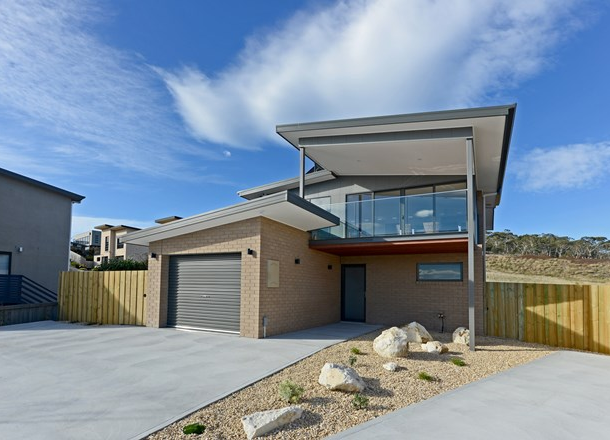 358 Carella Street, Tranmere TAS 7018