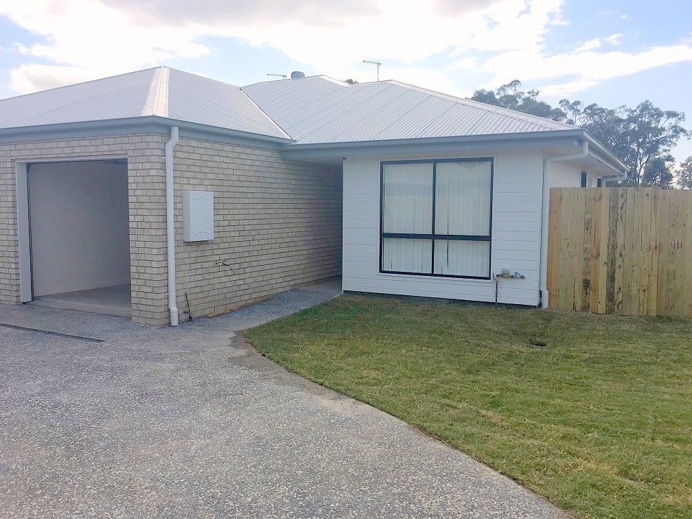 2/10 Lockyer Place, Crestmead QLD 4132 House For Rent 390 Domain
