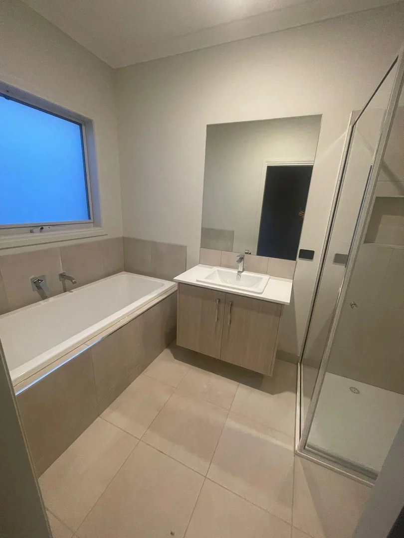 Additional image 3 of Cranbourne East VIC 3977