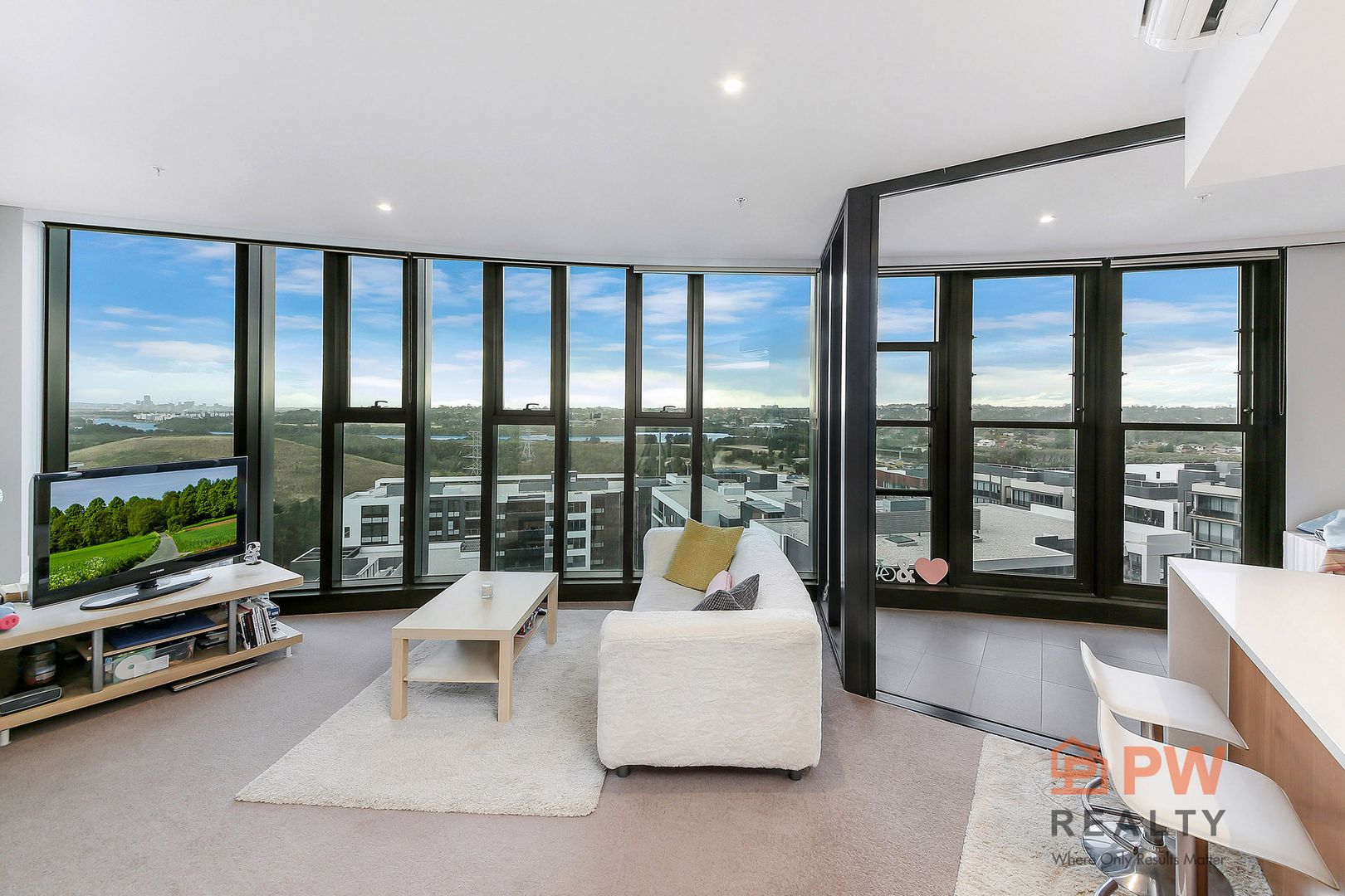 1014/2 Waterways Street, Wentworth Point NSW 2127, Image 2