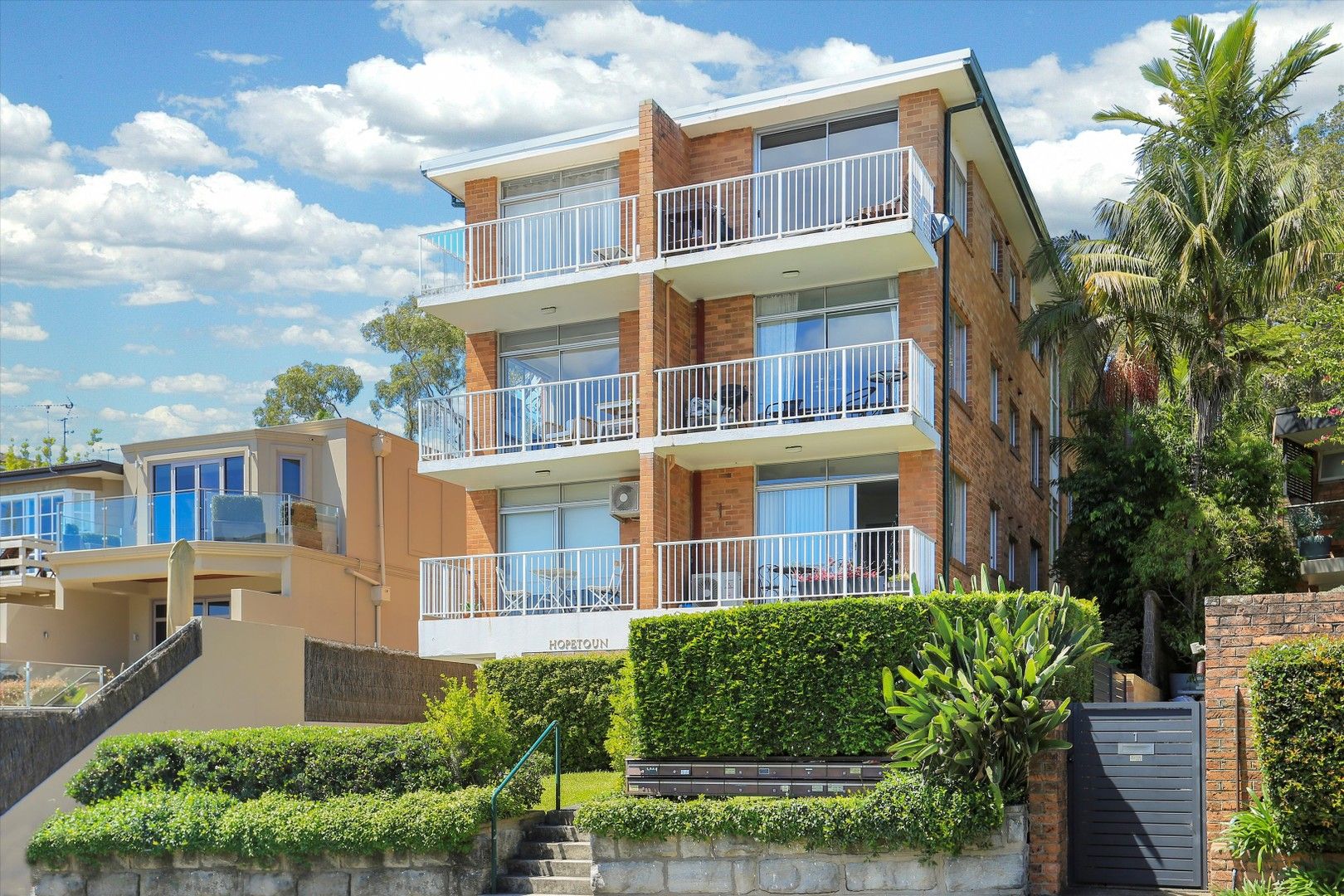 20/22 Warringah Rd, Mosman NSW 2088 - Apartment For Rent | Domain