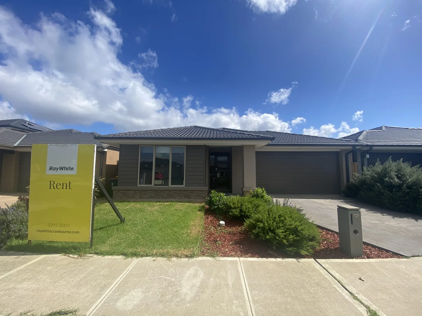 12 Chitwan Street, Clyde North VIC 3978