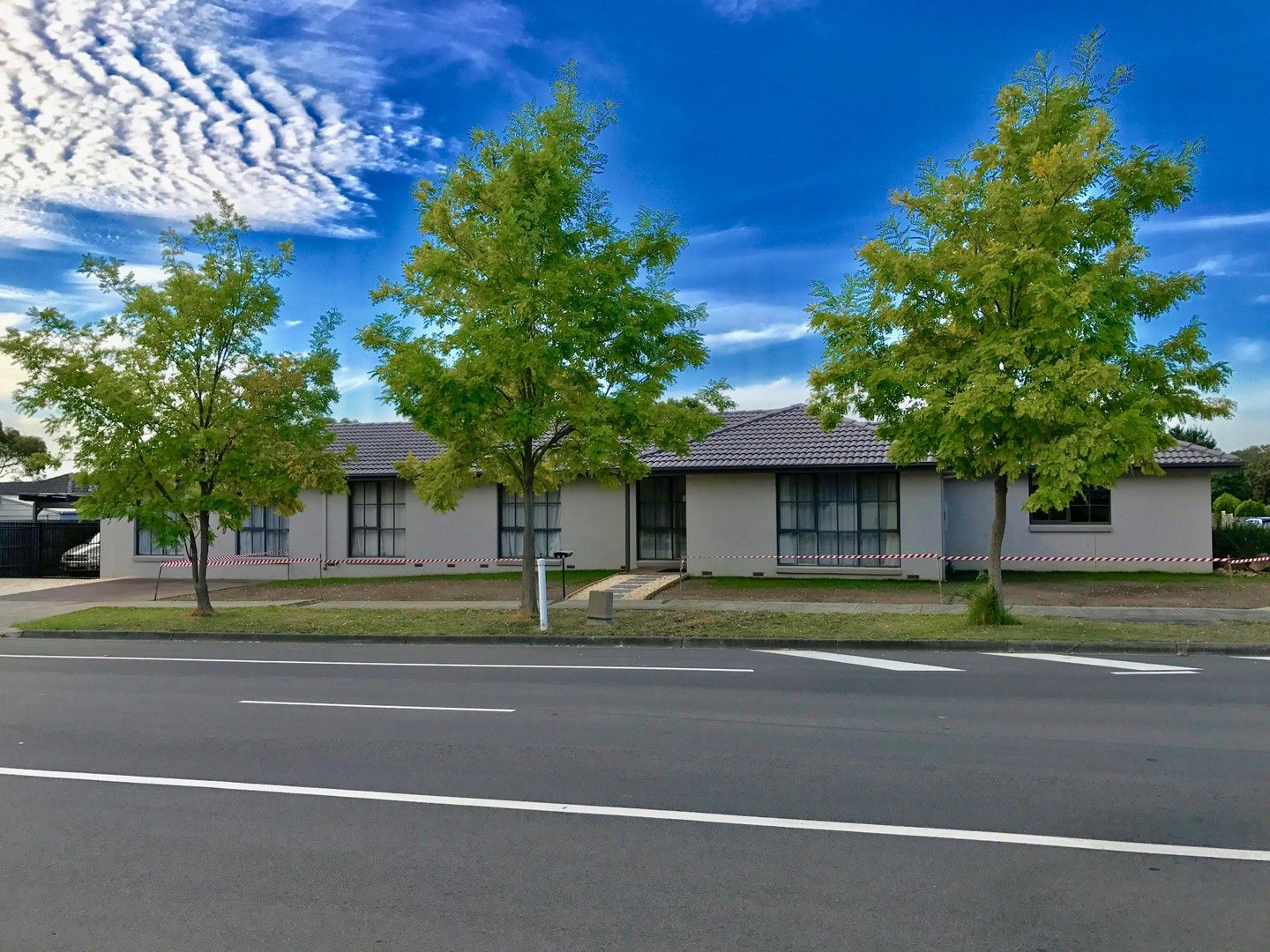 4 bedrooms House in 1 Briar Close NARRE WARREN VIC, 3805