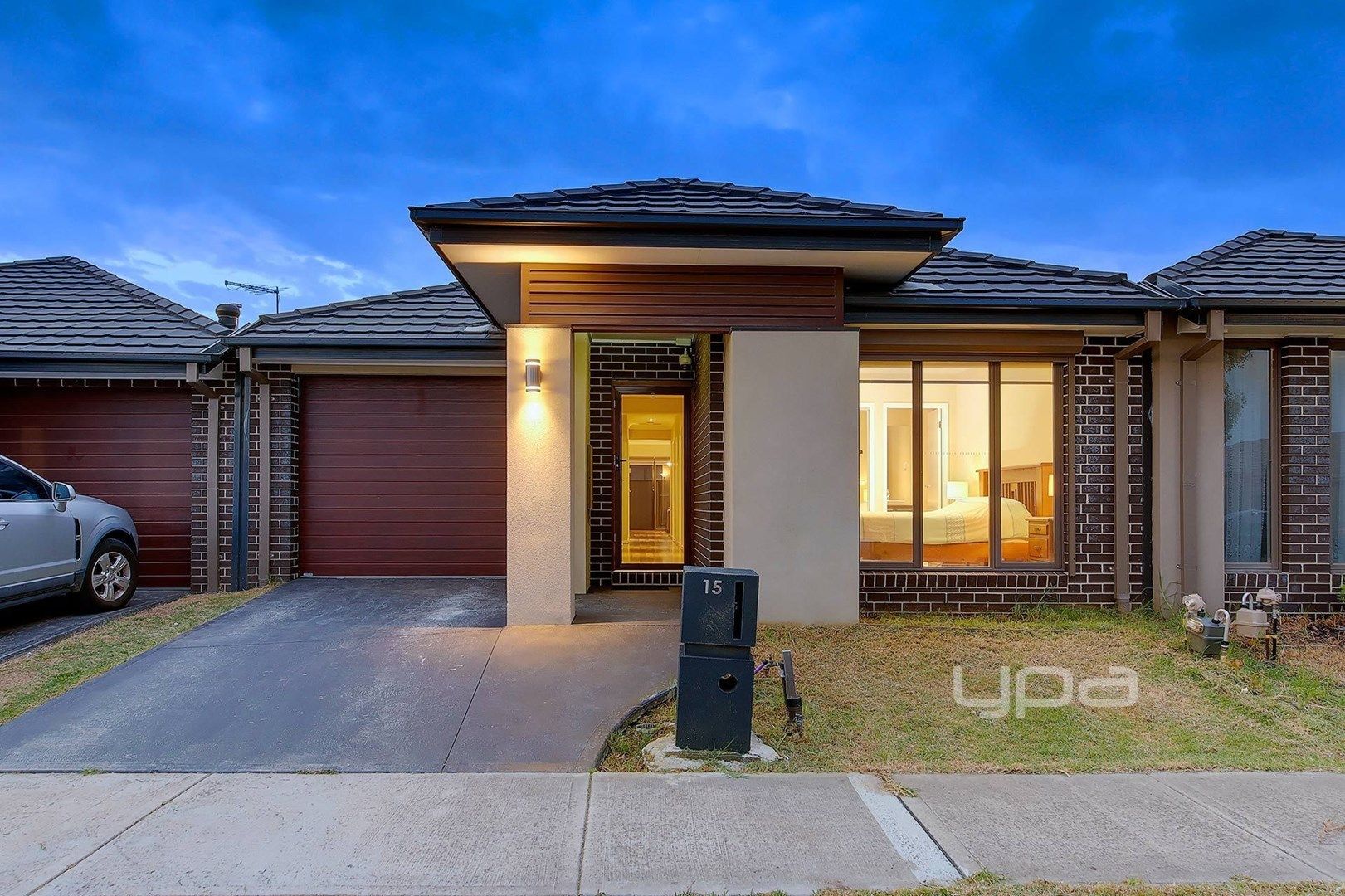 15 Fenland Street, Craigieburn VIC 3064, Image 0