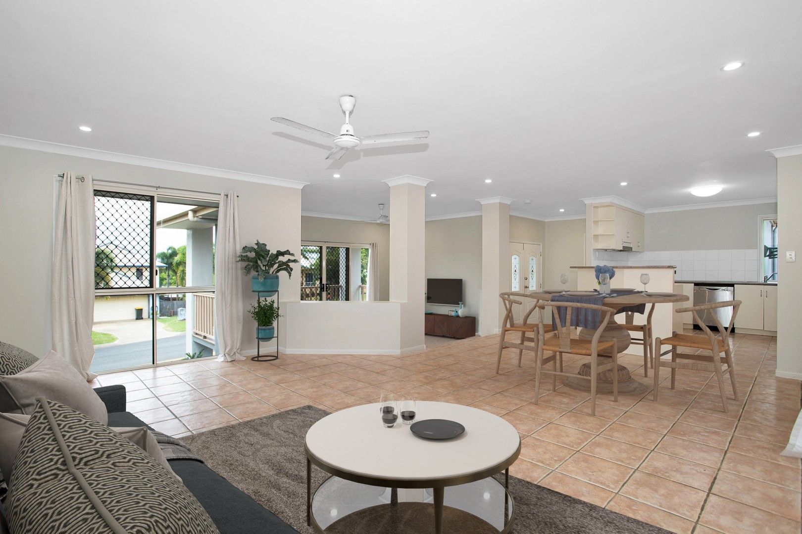 2 Sailaway Drive, Eimeo QLD 4740, Image 2