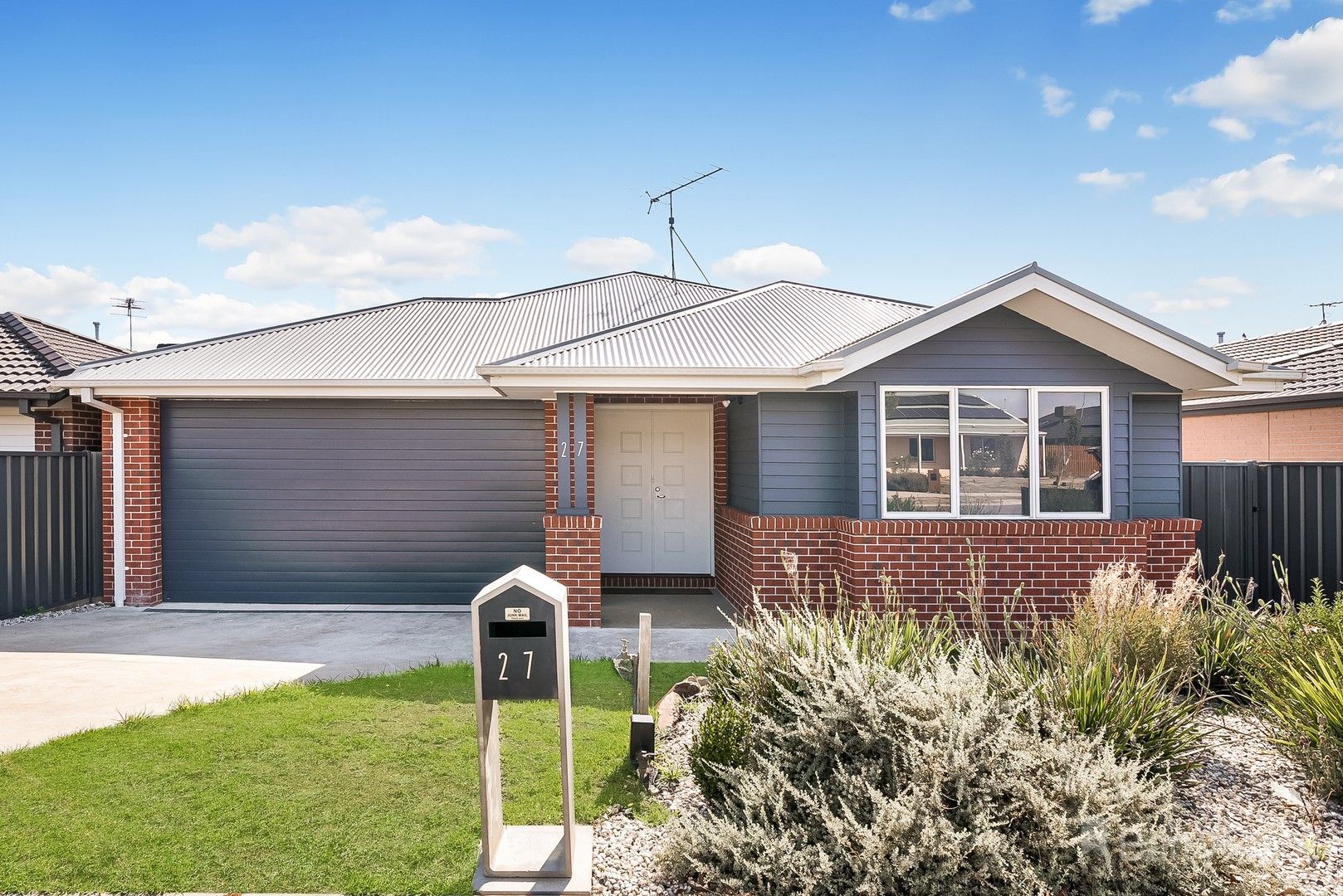 27 May Street, Kilmore VIC 3764 House For Rent 450 Domain
