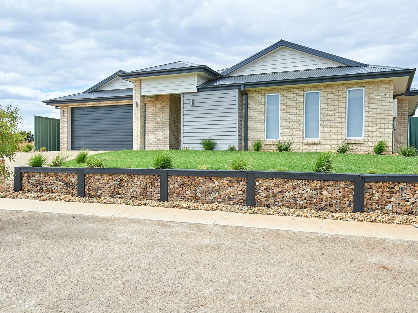 1 Eucalypt Street, Forest Hill NSW 2651, Image 0