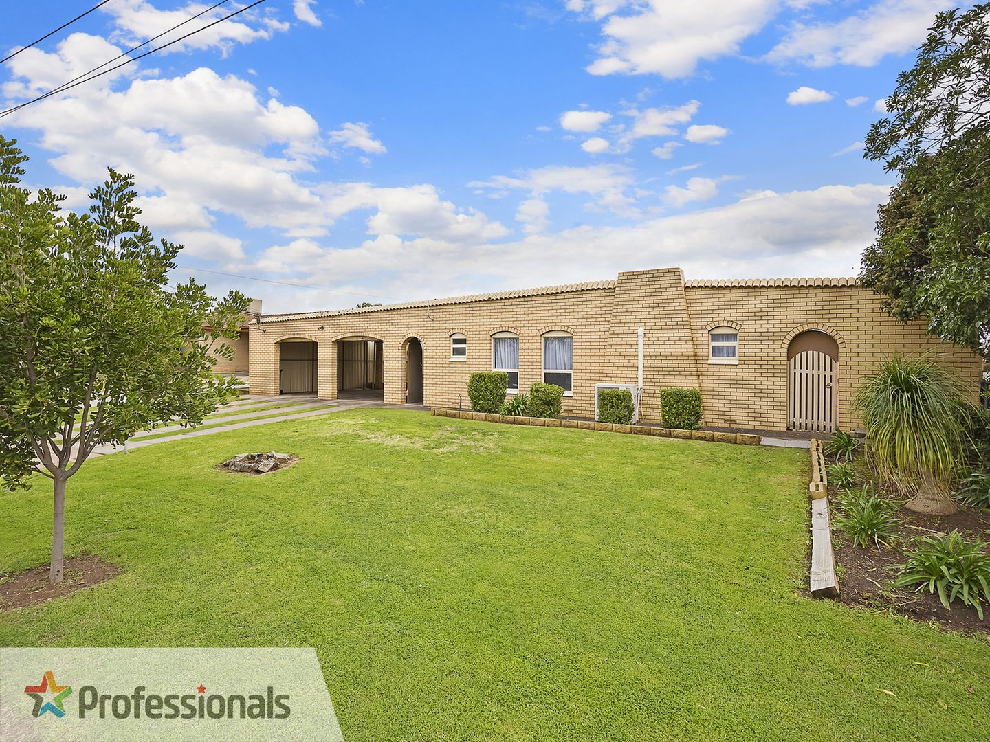 14 Castle Street, Modbury SA 5092, Image 1