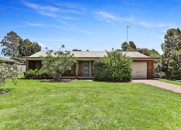 9 Camellia Court, Darling Heights QLD 4350